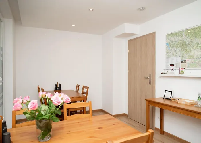 Pieninska Roza בית אירוח שצ'בניצה